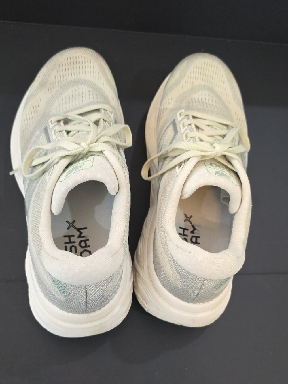 New Balance Fresh Foam 880 Women's Sneakers in Pale Mint and Cream Size 8 - Picture 11 of 13